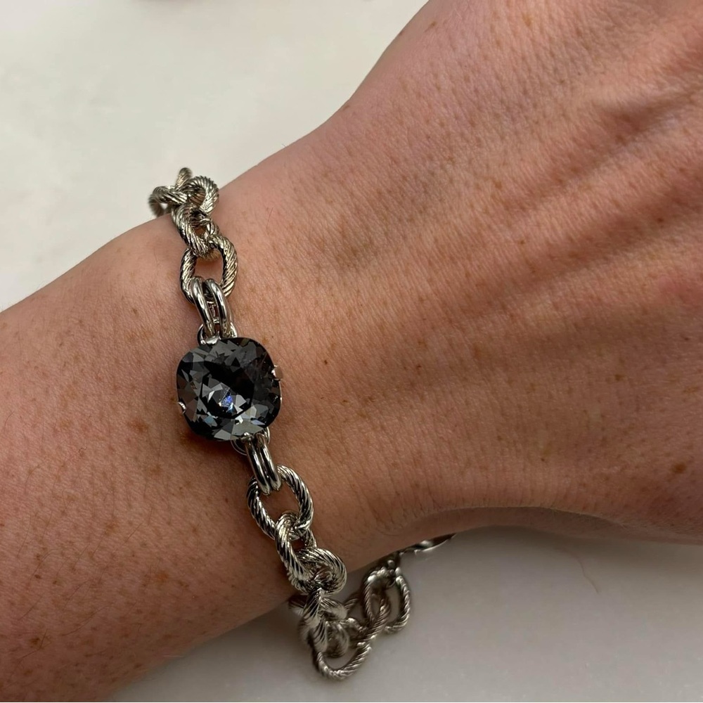 Certified Crystal bracelet NEW